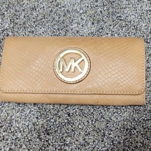 Michael Kors camel wallet